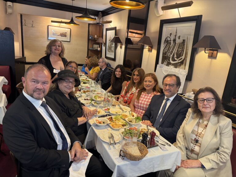 ✨ Le Forum des Experts Libanais, les associations, les entreprises et les institutions financières réunis en hommage à Madame Lara Daou